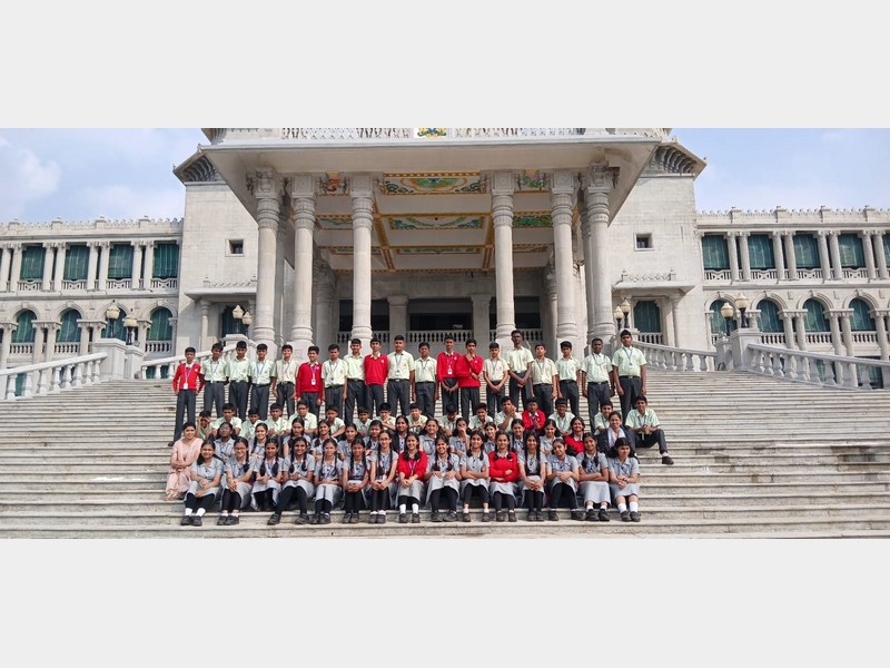 Field trip to Suvarna Soudha, Belagavi